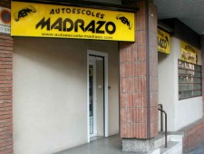 Autoescuela en Barcelona calle Teodora LaMadrid
